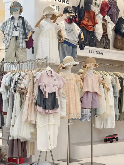 杭州人心心念念的夏季清仓市场 裙子仅40元，套装60元起